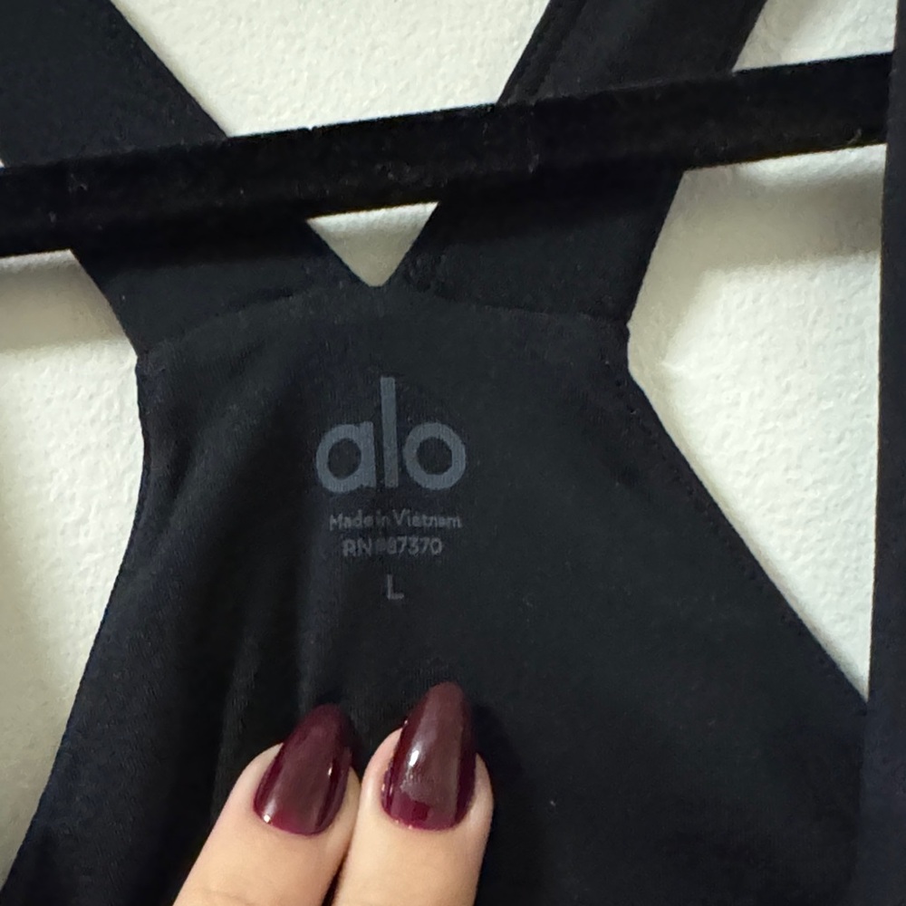 ALO Yoga Black Real Bra Tank Top - Picture 4 of 5